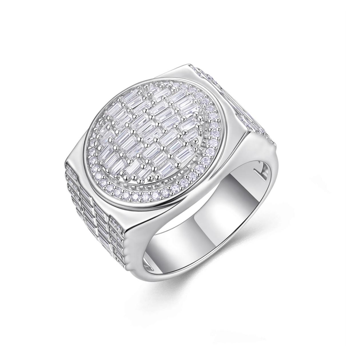 Yvaine Oval Signet Ring