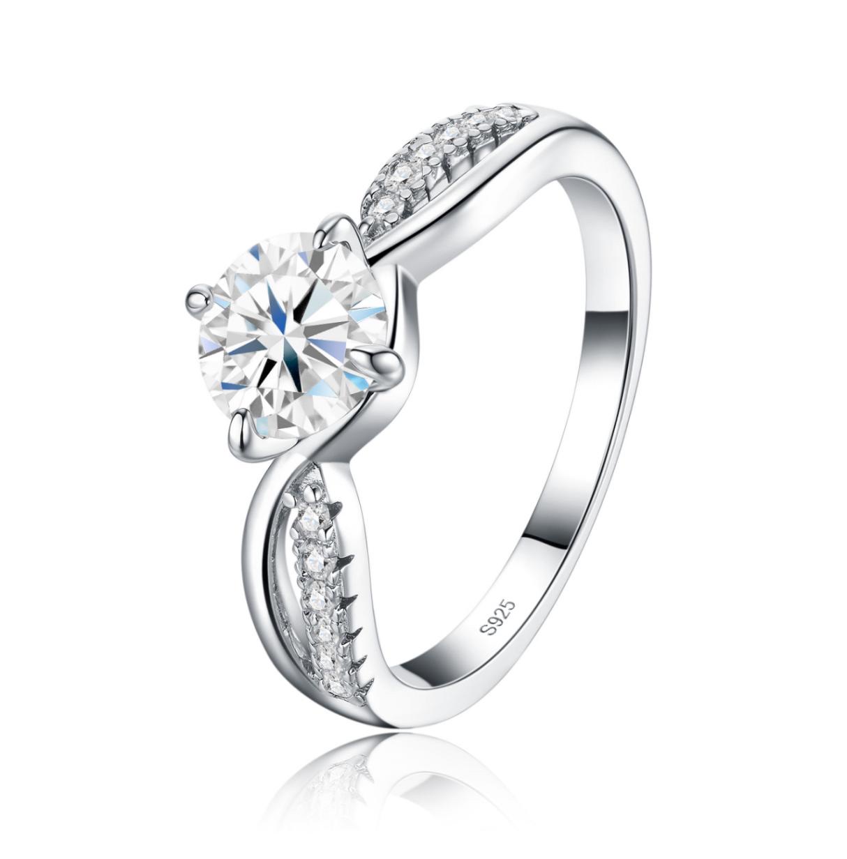 Delphine Twist Ring